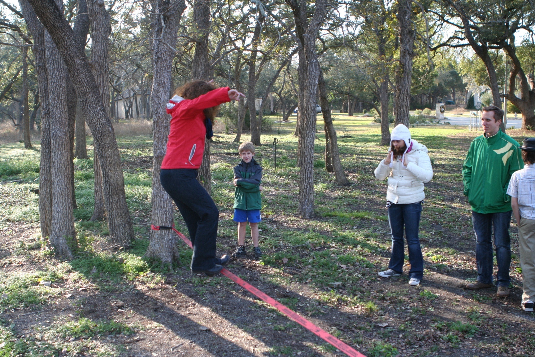 2012-12-25-Christmas-Day-60-slackline-Suzi-Ian-Heather-Josh.jpg